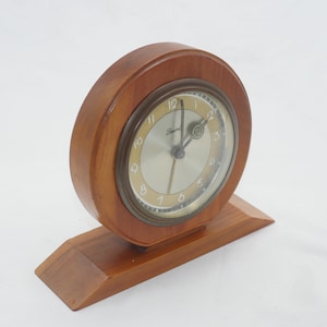 lot nr 349 Mechanical clock in wood Record made in Germany vintage wooden alarm working