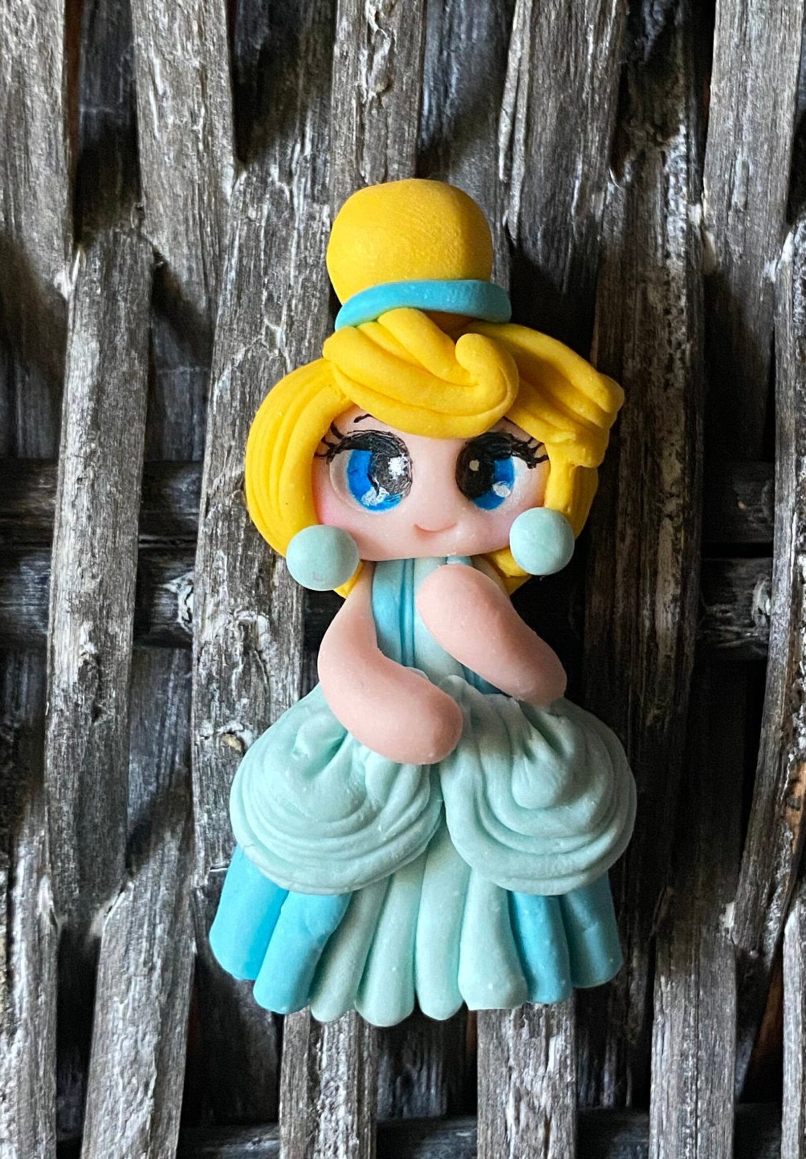 Princess clays flat back clay bow clays bow center piece Etsy