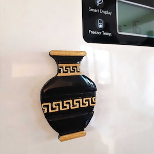 Amphorenmagnet, griechischer Vasenmagnet, historische Nachbildung, antike griechische Keramik, griechisches Mäandermuster, archäologischer Schmuck, Kühlschrankmagnet