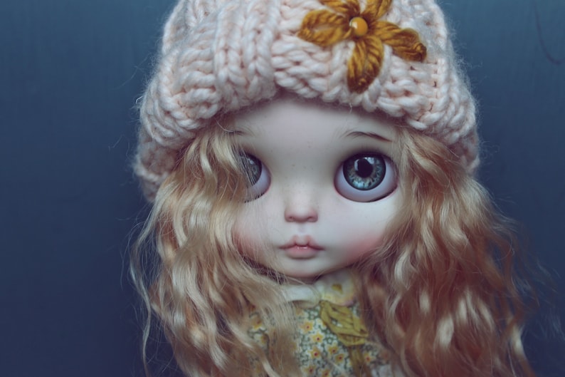 Sold outdoll blythe custom/ OOAK alisi pink hair image 1