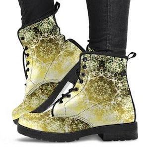 Kampfstiefel im Mandala-Stil, Lederschuhe Damen, Winterstiefel Damen, Individuell bedruckte Stiefel, Vegan Lederstiefel, Ankle Boots, Damenstiefel