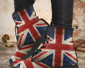 Botas de combate em couro vegano com a bandeira do Reino Unido: um presente vintage britânico marcante.