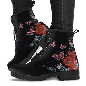 Gevechtslaarzen Zwarte bloemen vlinder handgemaakte enkel dames veganistisch leer, faux boho chic gepersonaliseerde cadeaus casual aangepaste boho