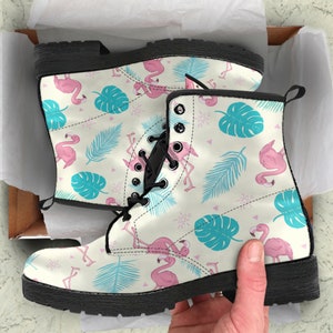Kampfstiefel Damen Flamingo Muster Leder Custom Stiefel Geschenkidee Cute Schuhe
