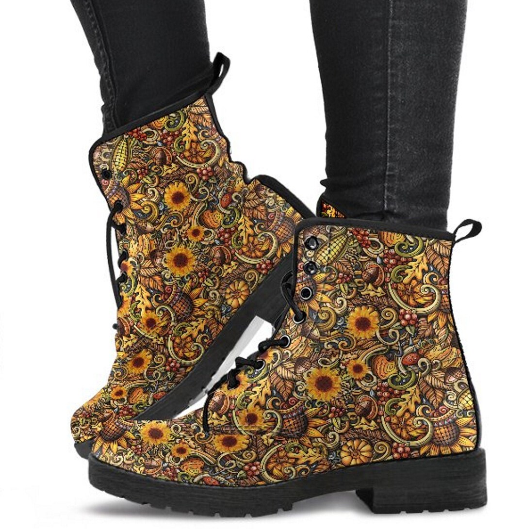 Abstract Ethnic Colorful Leather Boots for Women main image 1