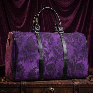 Paarse weekendtas met gotische bloemen: reistas