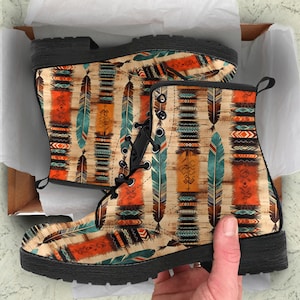 Boho Western Leather Boots Mother&#39;s Day Gifts for Girlfriend Vegan Leather Casual Shoes Custom Boots
