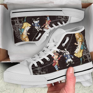 Zapatos altos personalizados de Alicia en el País de las Maravillas, regalos góticos para fans de Alicia, zapatillas casuales con lazo
