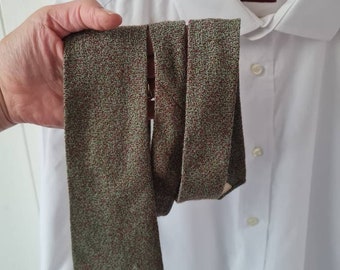 Vintage tweed tie, 50s tie, 60s tie, narrow tie in green, red fleck, mod, Craigmill, made in Scotland, pure wool, vintage necktie, mens tie