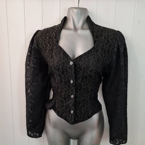 Chaqueta de encaje negra ajustada estilo eduardiano, estilo corsé, steampunk, estilo eduardiano de los años 80, chaqueta de encaje negra con escote pronunciado, mangas largas