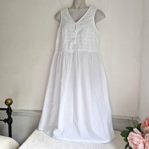 Embroided tufted cotton summer dress in white with button up front, cottage core retro prarie style dress, holiday