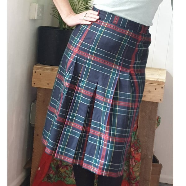 Vintage skirt, plaid tartan pleated checked skirt by Canada, retro 80s 90s