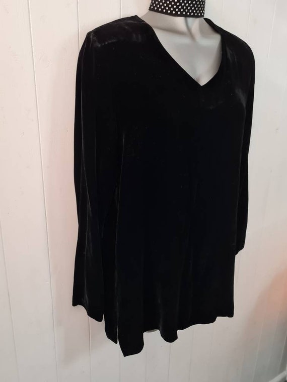 Vintage Laura Ashley black silk velour tunic top,… - image 4