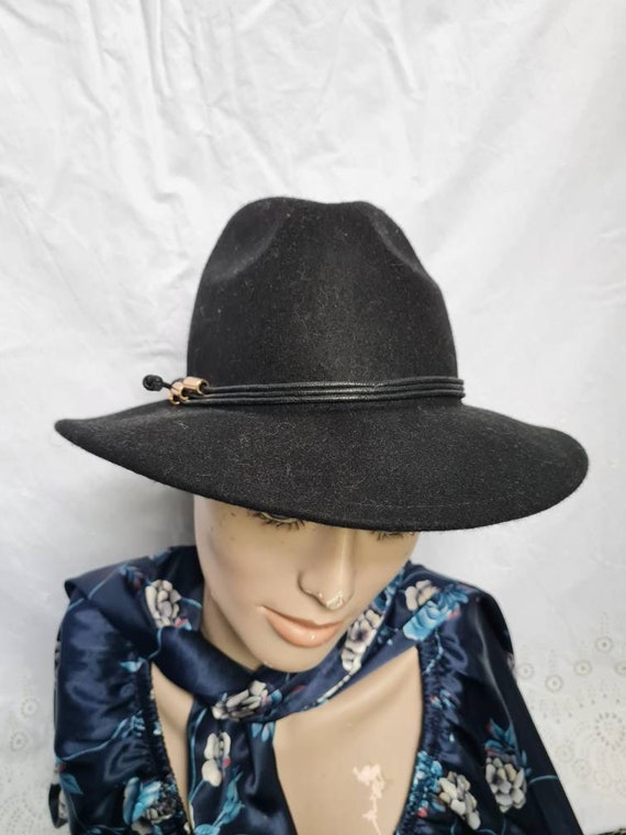 Black wool womens fedora hat by Moda in Pelle, cla