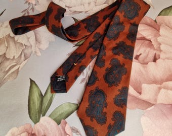 Cravatta da uomo Paul Costelloe in 100% seta con motivo paisley, motivo marrone e blu, realizzata in Italia, cravatta vintage, regalo per lui