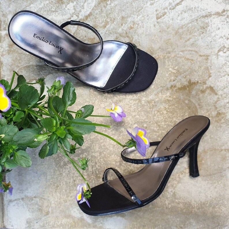 barely there mules