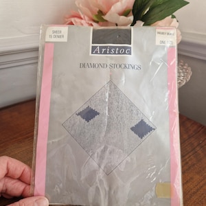 Vintage nylon stockings, Aristoc diamond stockings, 80s stockings in sheer 15 denier, vaguely black colour, deadstock unopened, gift for her