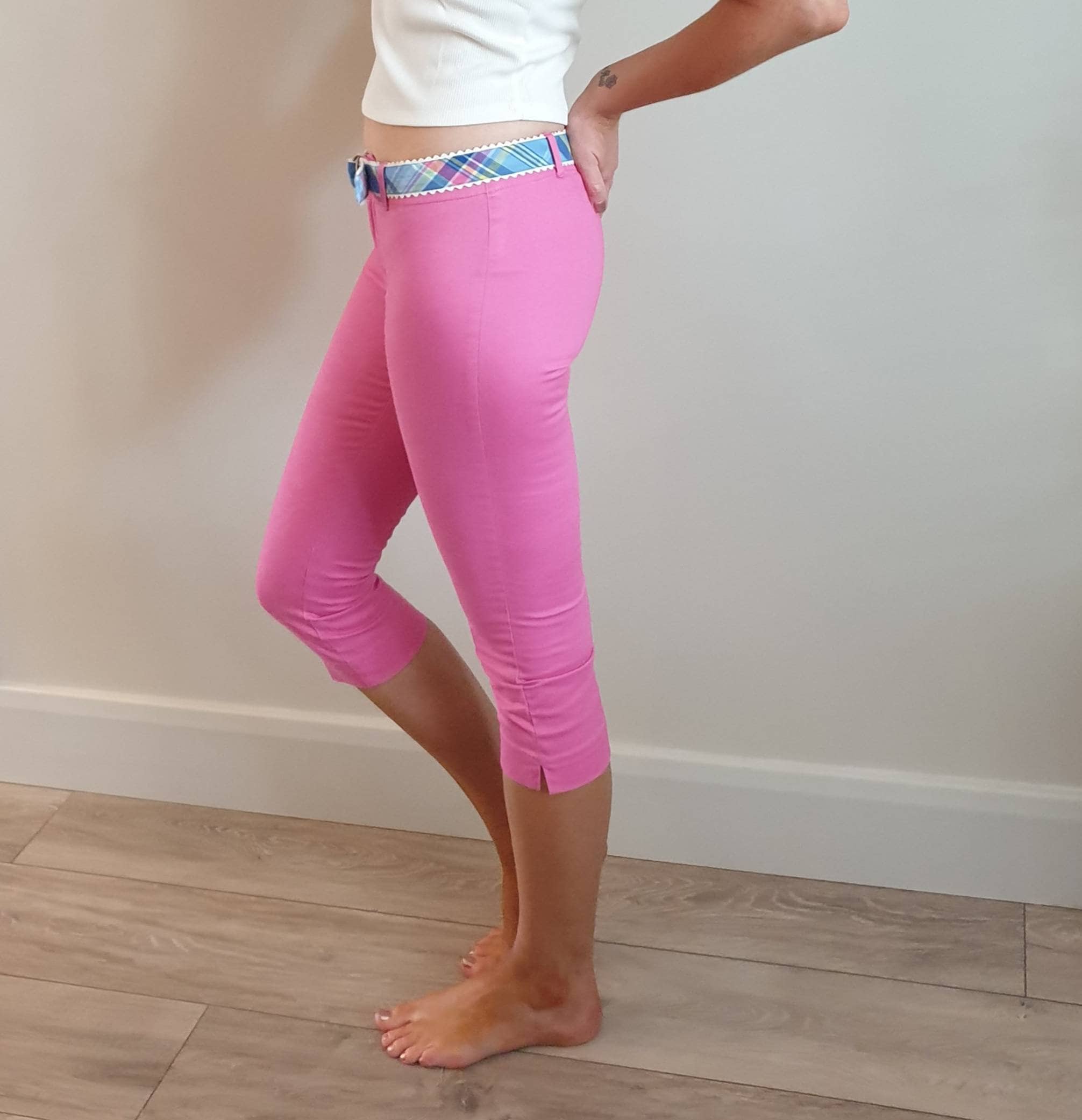 Image of Vintage Capri, Chinos, Cropped Chino, S YK, Ralph Lauren Pink Capri Pants With Checked Pastel Belt