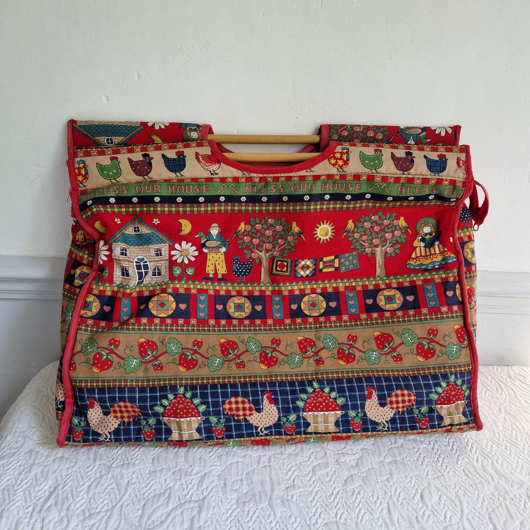 一閑張りバッグ⑤ Vintage Knitting Bag in Bright Farmyard Design With Wooden