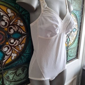 Guaina modellante bianca vintage anni &#39;60, Miss Mary di Svezia, lingerie anni &#39;60, guaina modellante, intimo modellante, corsetto