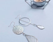 Asymmetrical - Earrings 925 sterling silver mother of Pearl - model quot Fly Me To The Moon quot - perfect disagreement - creator of asymmetry