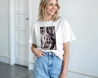 BE HUMAN - Heavyweight Unisex Crewneck T-shirt | Gildan® 5000