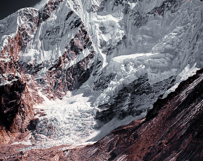 Nuptse, Nepal 2011 - C-Print 2024