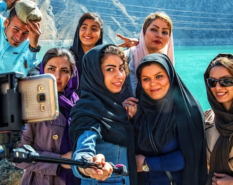 Smile please, Iran 2016