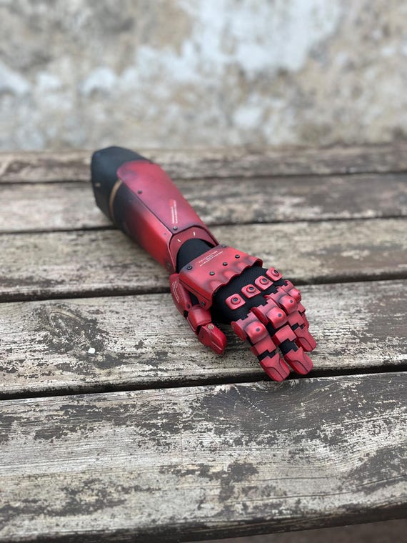 Venom Snake Bionic Arm: MGS (wearable) - Etsy