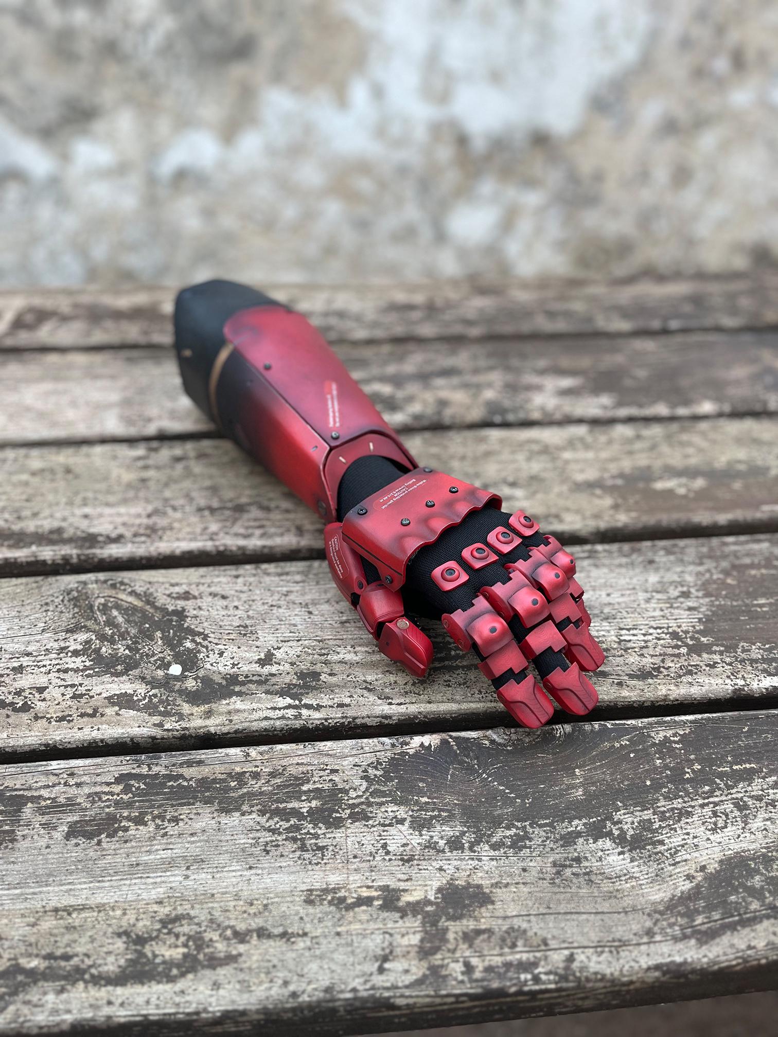 Venom Snake Bionic Arm: MGS (wearable) - Etsy