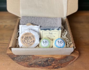 Men's Forest Scent Gift Box – Natural Grooming Self Care Hamper