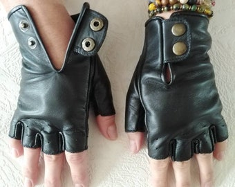 Unique Women's Black Genuine Leather Fingerless Gloves Fashion Accessory Leather Driving Gloves Great Gift