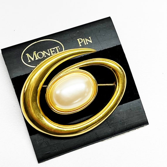 Vintage Monet Gold & Faux Pearl Swirl Brooch / Pin - image 6