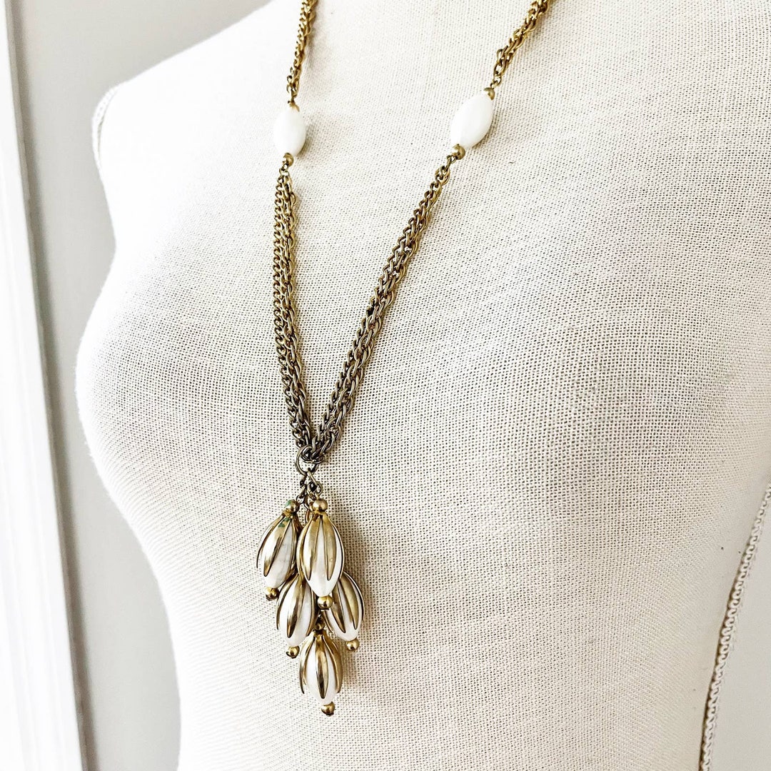 Vintage Faux Pearl & Gold Chain Tassel Necklace - Etsy