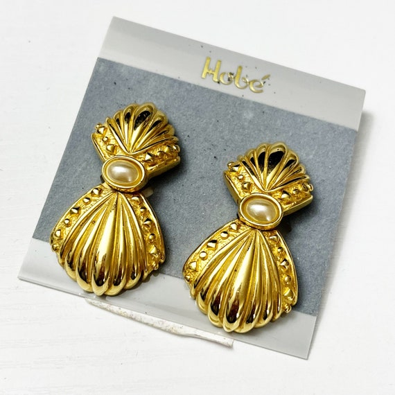 Hobe Vintage Brushed Gold Fan Clip Statement Earr… - image 1