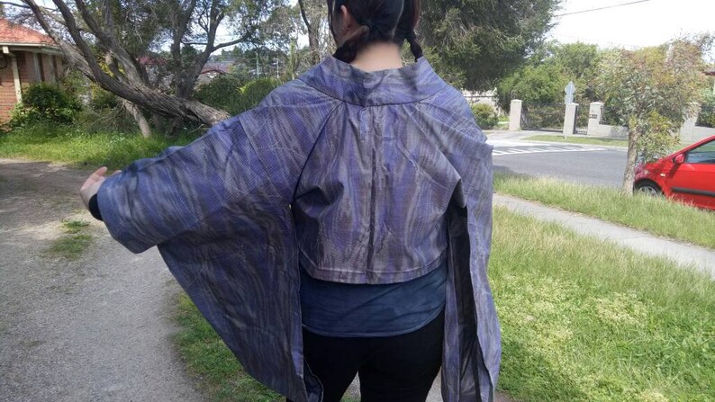 Dark Blue Silk Fish in a River Kimono Haori Furisode Jacket in Vintage Fabric Padded Hanten Option! Perfect Condition