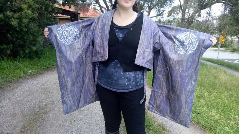 Dark Blue Silk Fish in a River Kimono Haori Furisode Jacket in Vintage Fabric Padded Hanten Option! Perfect Condition