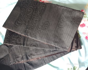 Vintage Japanese Nagoya Obi: Reversible Silk Sash, Kasumi Waves (132.7")