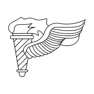 Puede incluir: Un dibujo en blanco y negro de una antorcha con alas. La antorcha está rayada y tiene una llama en la parte superior. Las alas están extendidas detrás de la antorcha.