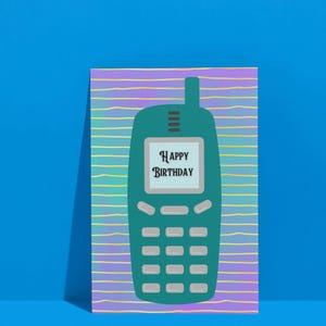 Cartão de aniversário do telefone móvel retro Y2K