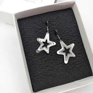 Edelstahl Seestern Ohrringe, Geometrische Meerjungfrau Ohrringe, Minimalistische Sommer Ohrringe, Strand Schmuck für sie, Aquamarin Seestern