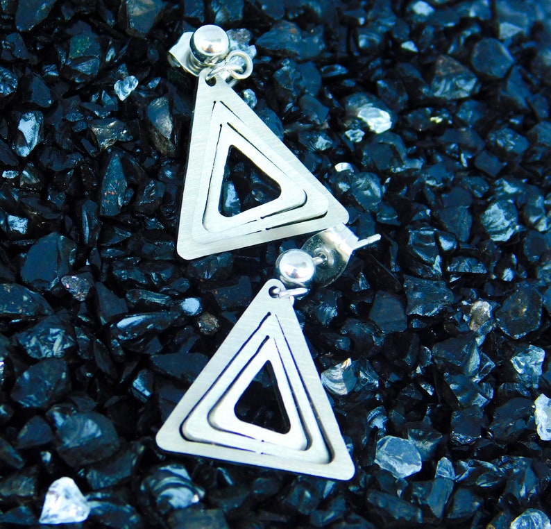 Mini Triangles Stud Earrings, Geometric stainless steel minimalist studs, Hypoallergenic dainty earrings, Elegant shining jewelry for her image 4