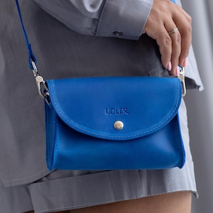 Mini sac banane en cuir - Bandoulière et porte-monnaie | Crazy Horse ou cuir lisse | Petit sac fait main pour téléphone portable pour femme