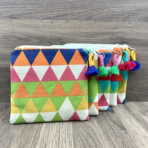 Essential Oil Bag, Oil Bag, Small Oil Bag, Essential Oil Case, Essential Oil Storage, Travel Essential Oil Case, Clutch, Pouch, Triangles