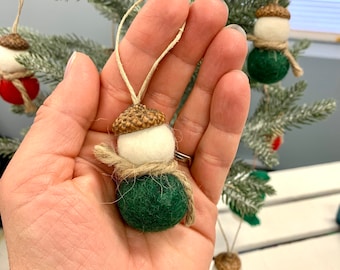 Snowmen Ornaments, Christmas Ornaments, Tree Ornaments, Decorations, Christmas Decorations, Snowmen