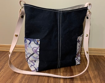 Waxed Canvas Crossbody Tote: Leather Travel Field Bag