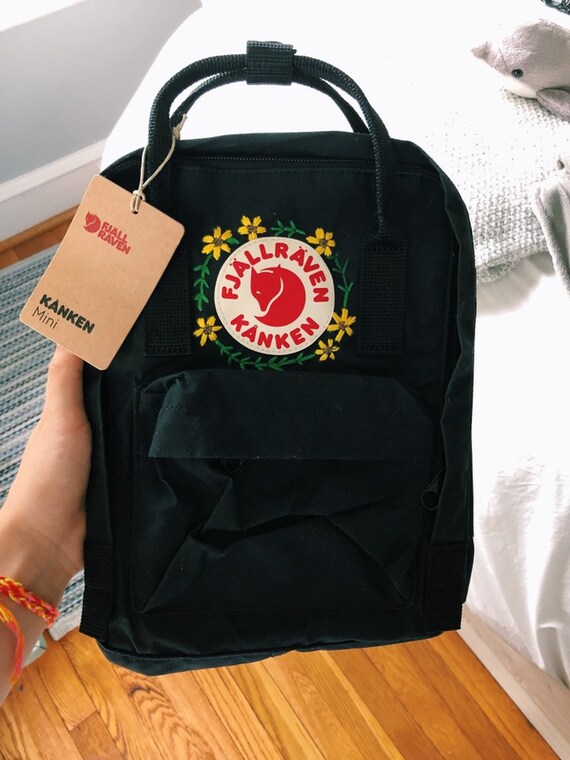 embroidered fjallraven kanken