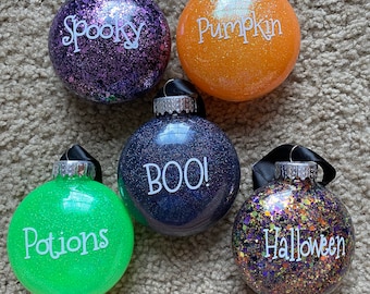 Halloween Glittered Ornament Set: Spooky Tree Decor