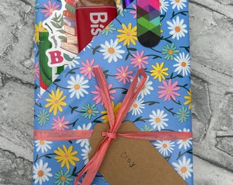 Blind date with a book - Surprise Book - Booktok - Mystery Book - Gift