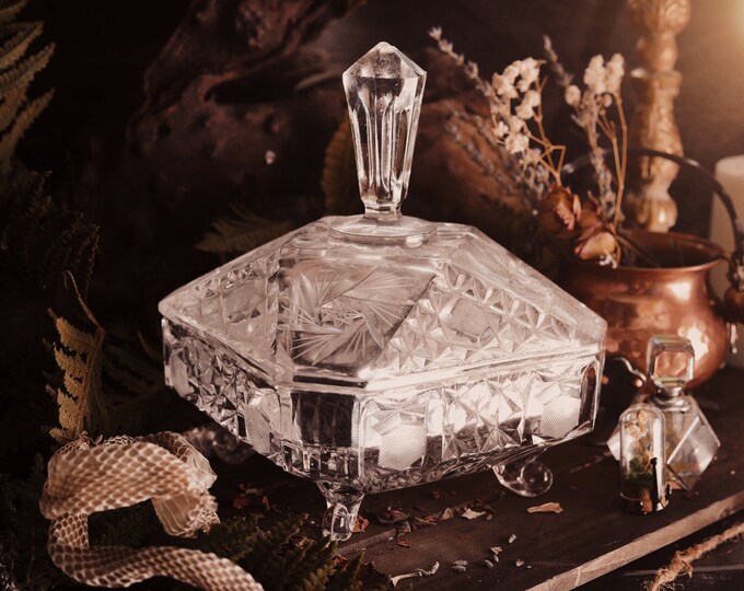 Featured listing image: Vintage  Crystal Trinket Box